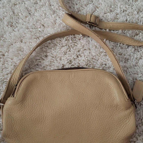 Coach Handbags - Vintage Coach purse